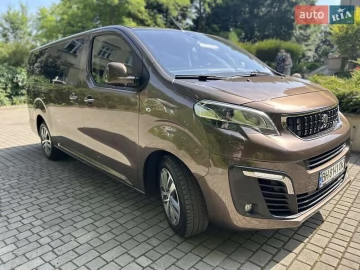 Авто Peugeot Traveller 2018 № 7827148