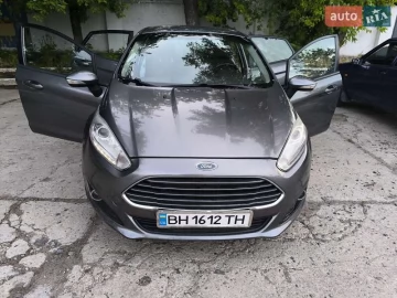 Авто Ford Fiesta 2013 № 7827335