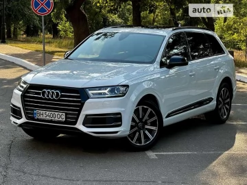 Авто Audi Q7 2017 № 7827463