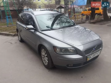Авто Volvo V50 2004 № 7827514