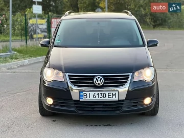 Авто Volkswagen Touran 2009 № 7827557