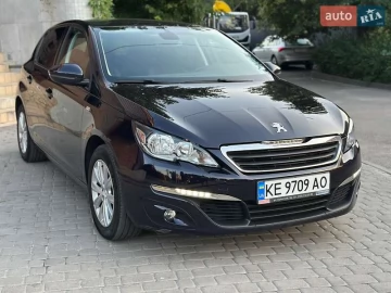 Авто Peugeot 308 2016 № 7827606