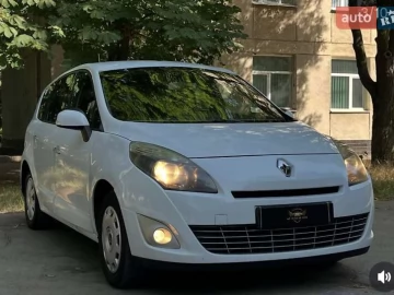 Авто Renault Grand Scenic 2010 № 7827743