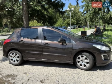 Авто Peugeot 308 2012 № 7827965