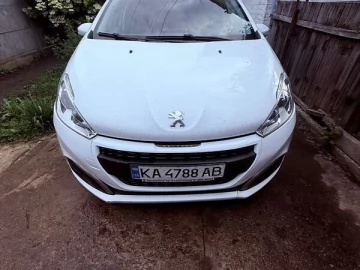 Авто Peugeot 208 2019 № 7827970