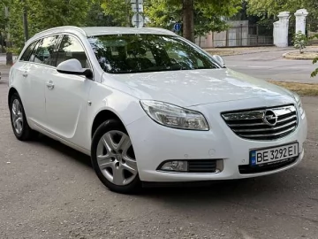 Авто Opel Insignia 2013 № 7827976