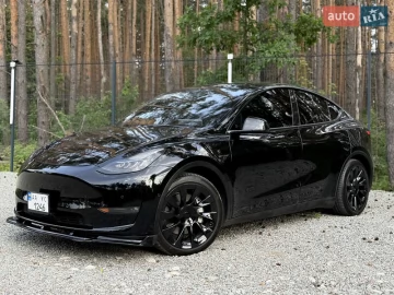 Авто Tesla Model Y 2021 № 7828058