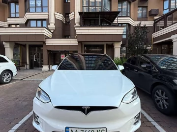 Авто Tesla Model X 2017 № 7828070