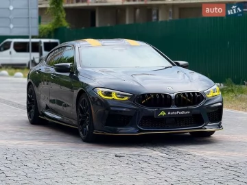 Авто BMW M8 2021 № 7828081