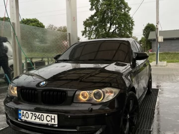 Авто BMW 1 Series 2007 № 7828157