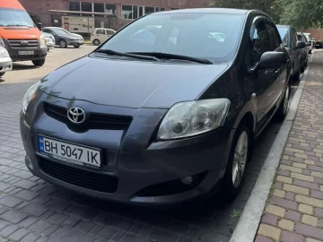 Авто Toyota Auris 2007 № 7828163
