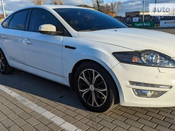 Авто Ford Mondeo 2011 № 7828194