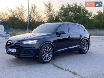 Авто Audi Q7 2018 № 7828313