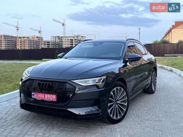 Авто Audi E-Tron 2021 № 7828316