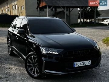 Авто Audi Q7 2021 № 7828320