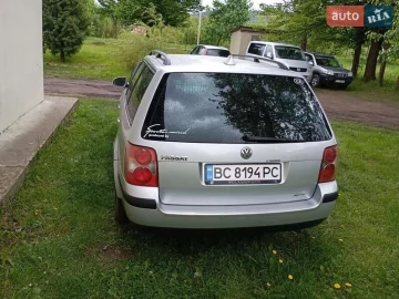 Авто Volkswagen Passat 2004 № 7828371