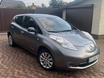 Авто Nissan Leaf 2015 № 7828404