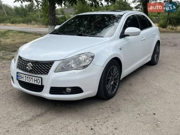 Авто Suzuki Kizashi 2010 № 7828446