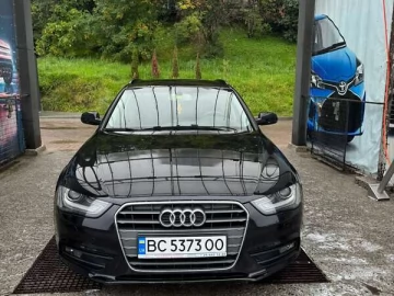 Авто Audi A4 2012 № 7828459