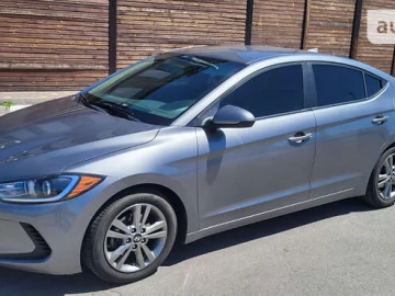Авто Hyundai Elantra 2018 № 7828485