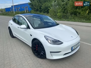 Авто Tesla Model 3 2021 № 7828549