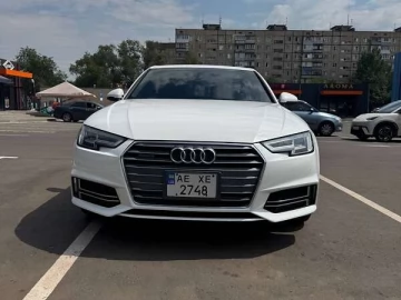 Авто Audi A4 2017 № 7828557