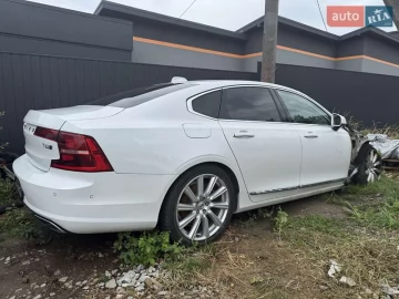 Авто Volvo S90 2016 № 7828689