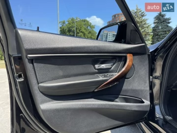 Авто BMW 3 Series 2015 № 7828788