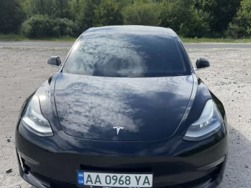 Авто Tesla Model 3 2019 № 7828791