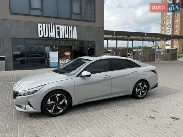 Авто Hyundai Elantra 2020 № 7828843