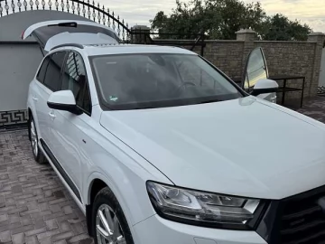 Авто Audi Q7 2016 № 7828869