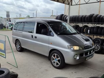 Авто Hyundai H-1 2005 № 7828974
