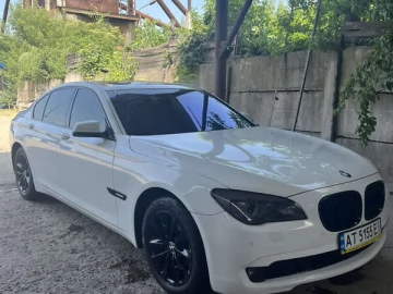 Авто BMW 7 Series 2011 № 7829070