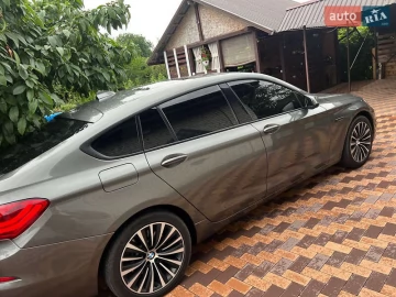 Авто BMW 5 Series Gt 2015 № 7829117