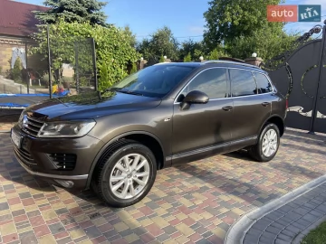 Авто Volkswagen Touareg 2017 № 7829134