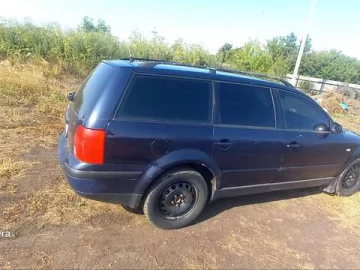 Авто Volkswagen Passat 2000 № 7829196
