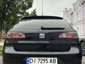 Авто SEAT Ibiza 2005 № 7829199