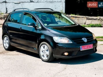 Авто Volkswagen Golf Plus 2008 № 7829291