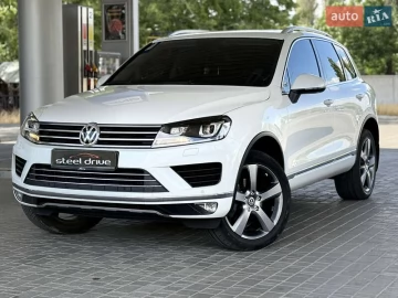 Авто Volkswagen Touareg 2016 № 7829382