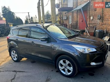 Авто Ford Kuga 2015 № 7829514