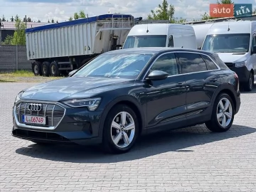 Авто Audi E-Tron 2022 № 7829517