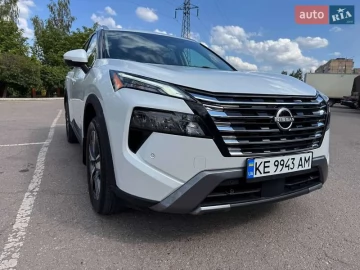 Авто Nissan Rogue 2024 № 7829520