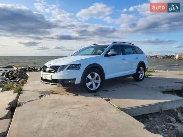 Авто Skoda Octavia Scout 2017 № 7829619