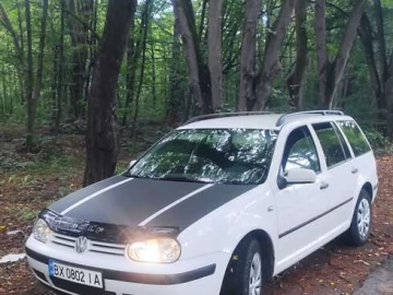 Авто Volkswagen Golf 2001 № 7829642