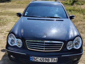 Авто Mercedes C-Class 2004 № 7829656