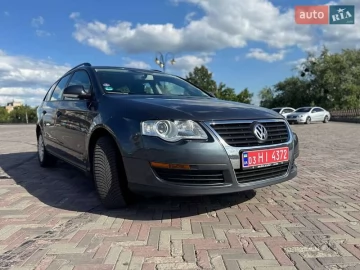Авто Volkswagen Passat 2010 № 7829733