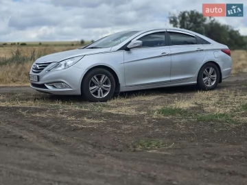 Авто Hyundai Sonata 2013 № 7829741