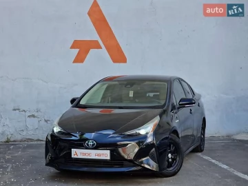 Авто Toyota Prius 2017 № 7829773