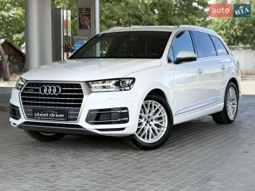 Авто Audi Q7 2015 № 7829798