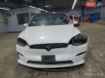 Авто Tesla Model X 2023 № 7829915